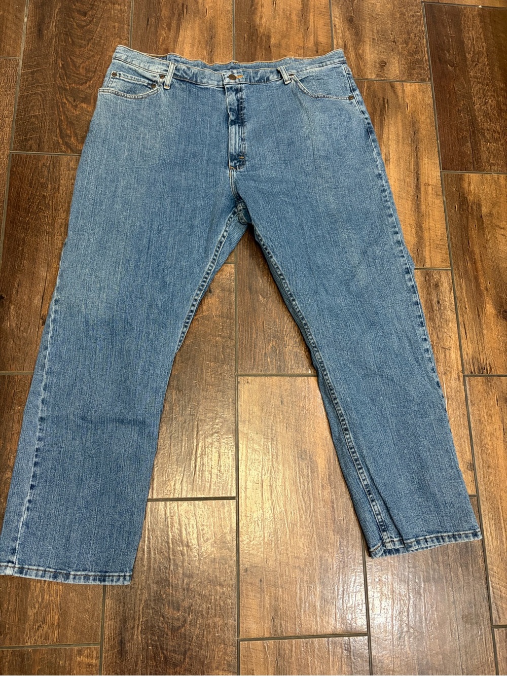 Wrangler Relaxed Fit Classic Jeans 42×30